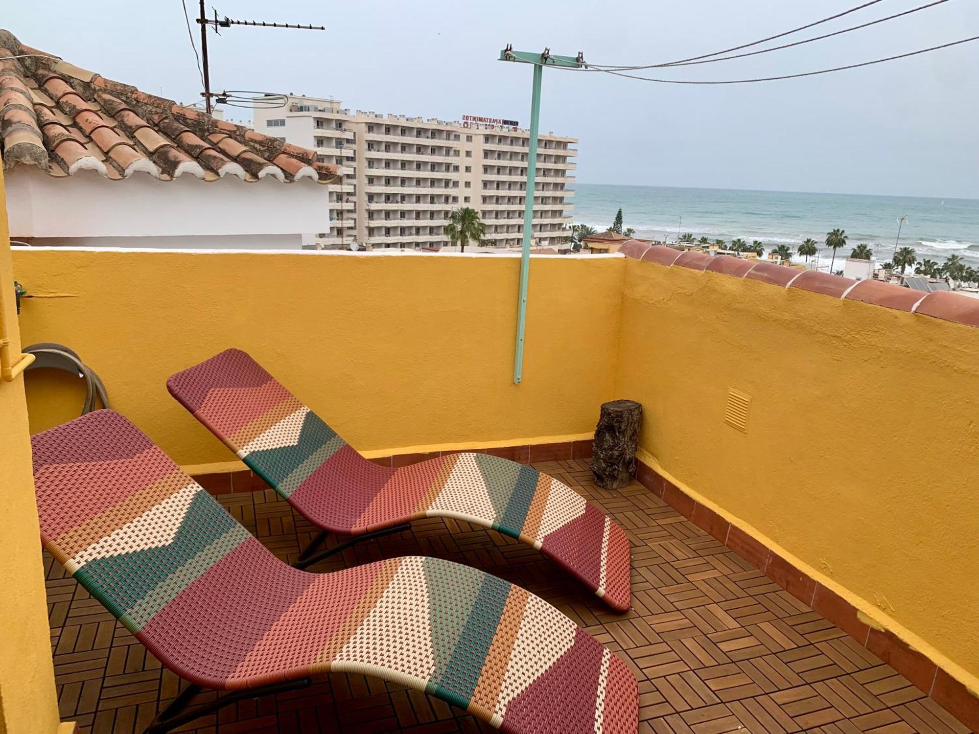 Midway Apartamento Torremolinos Exterior photo